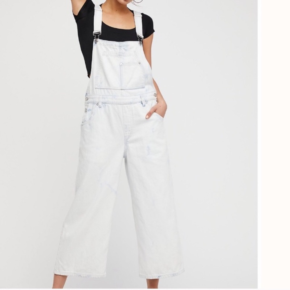 Wide leg cropped overalls